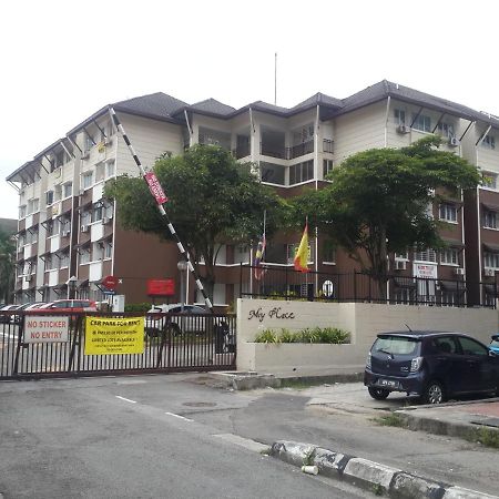 My Place Apartment Subang Jaya Zewnętrze zdjęcie